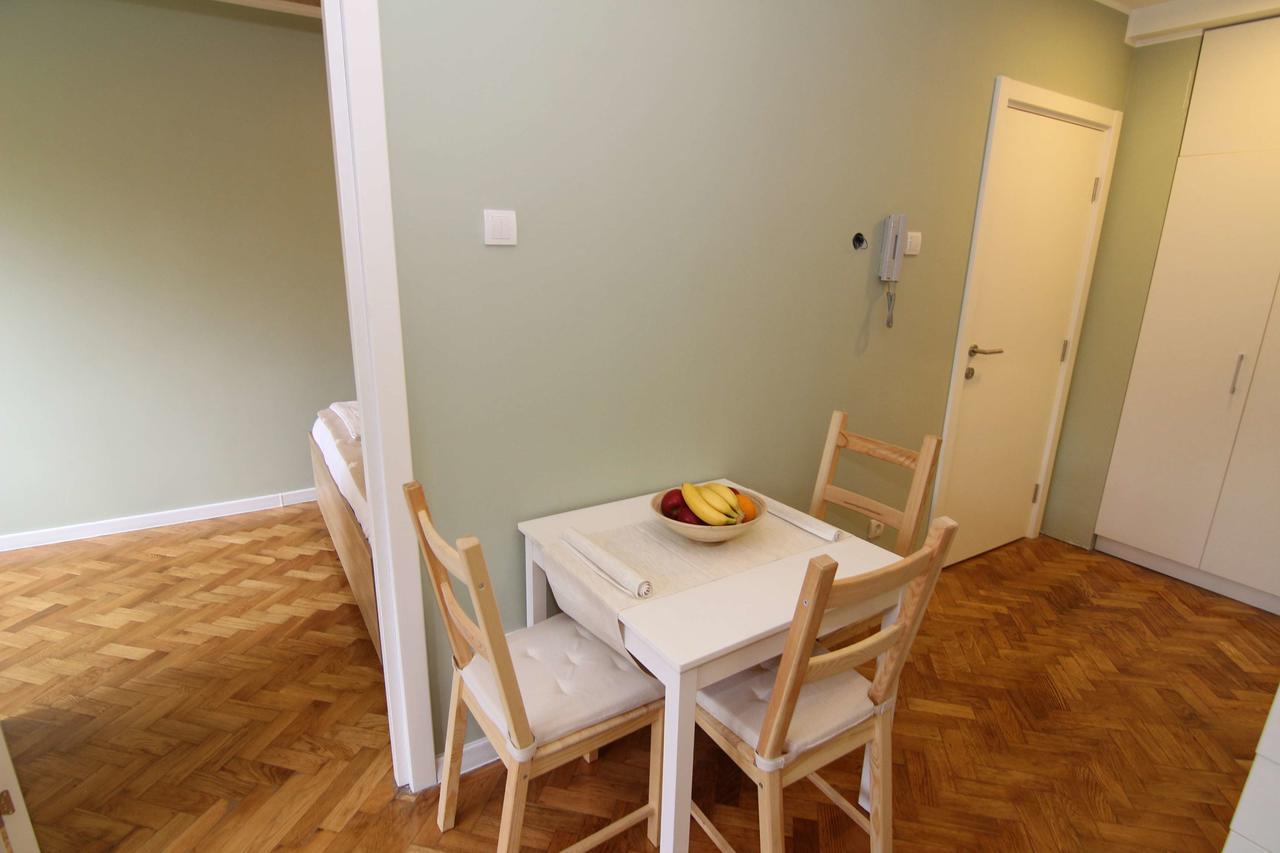 Apartmani 27 贝尔格莱德 外观 照片